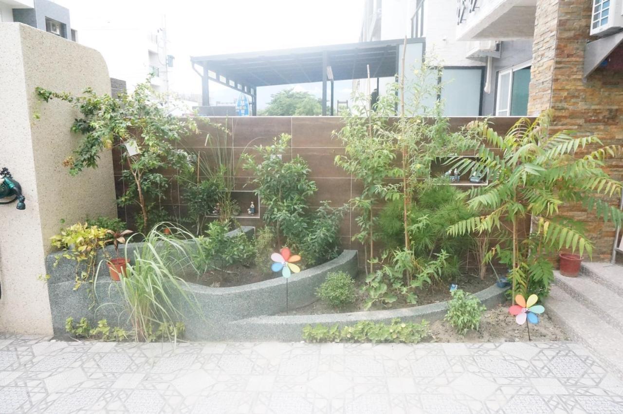 Holby No.8 Elevator Homestay Taitung Exterior photo